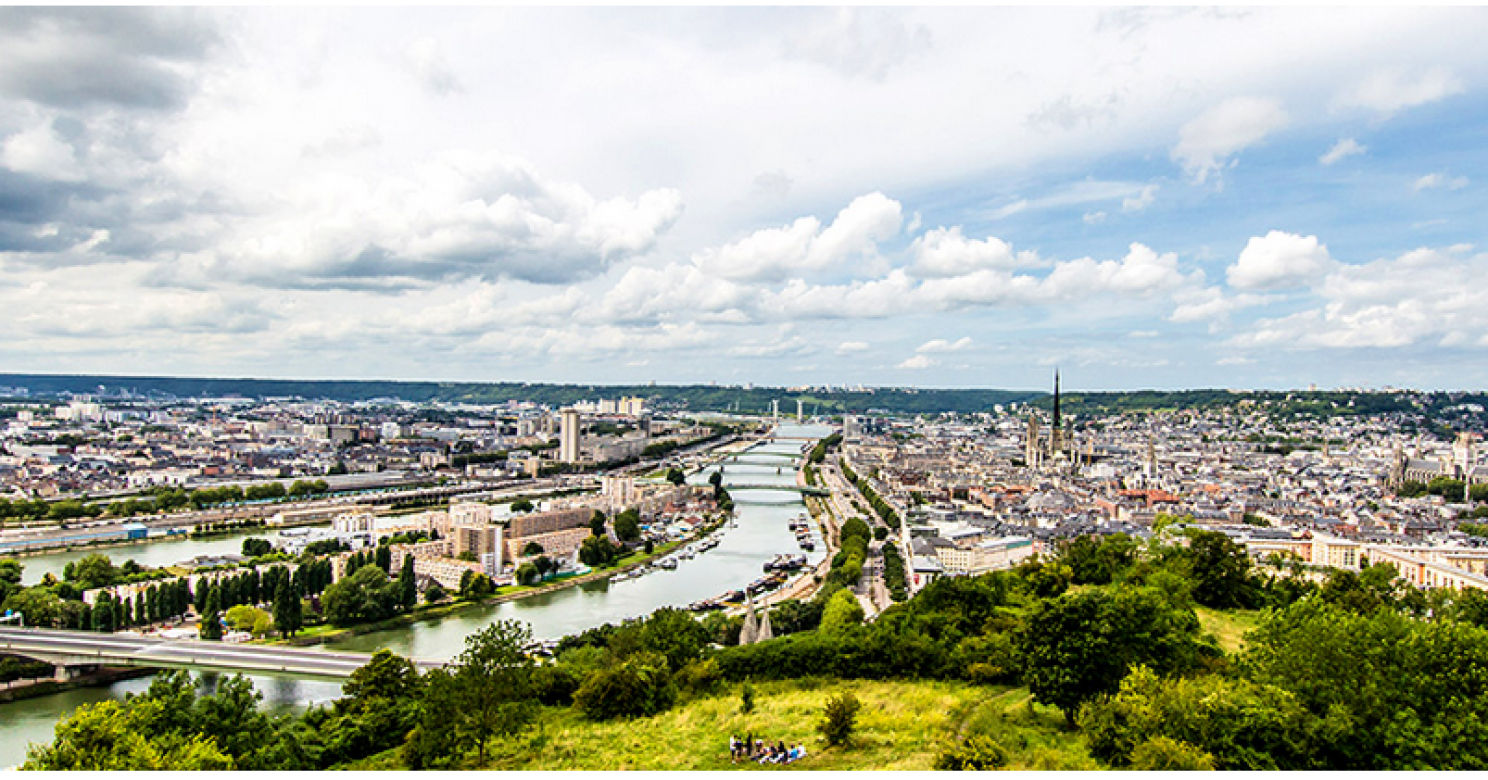 Ill. panoramique Rouen pris sur site de la ville