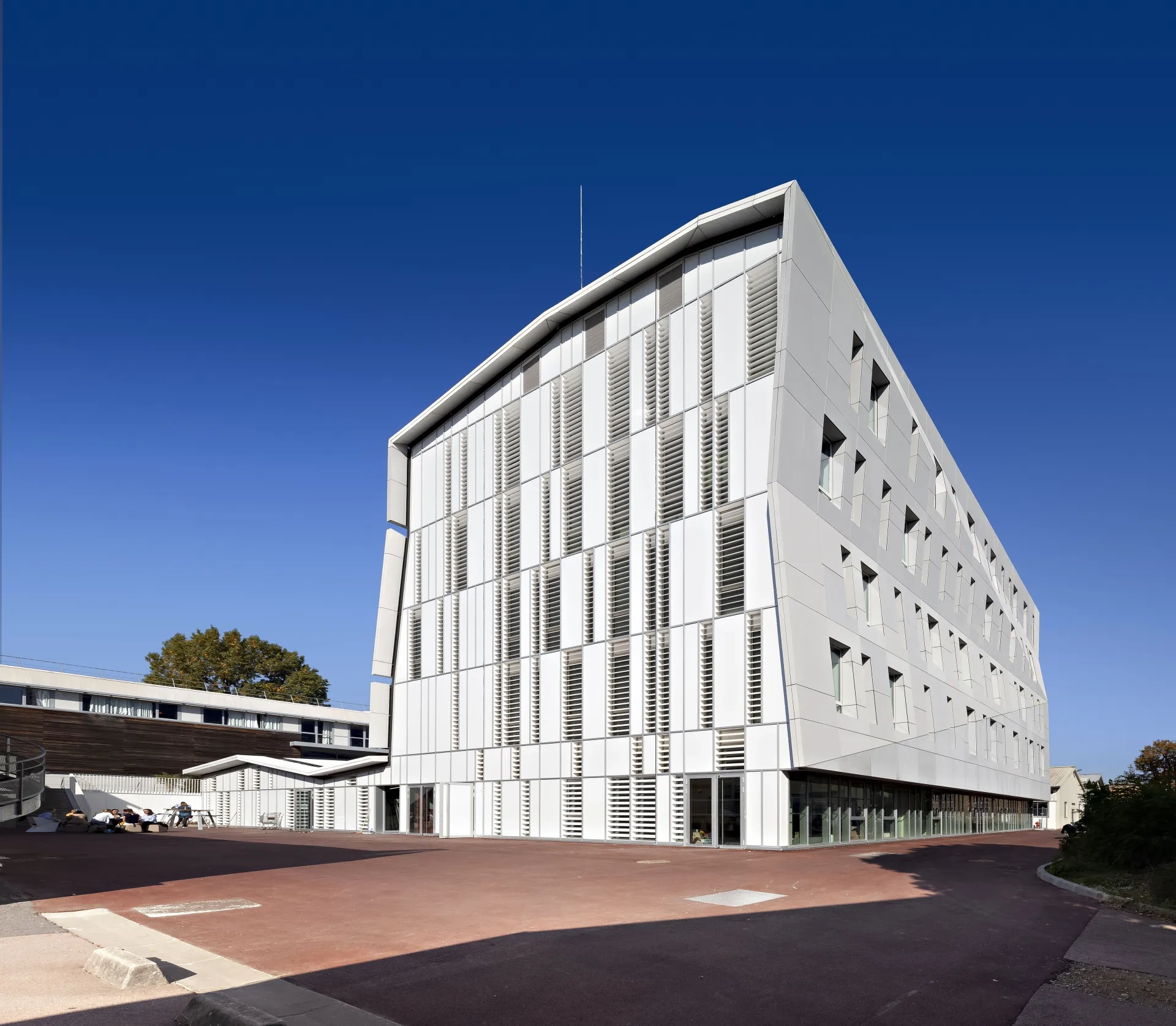 ARCHITECTURE STUDIO_Cachan_Eqpt_Batiment_Architecture-Studio_A-Duhamel_CCH1-017-©-Antoine-Duhamel-Photography.jpg 