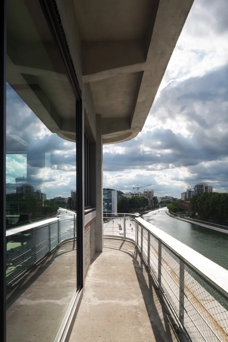 Des vues sur le grand Paris à tous les étages. Des vues sur le grand Paris à tous les étages.