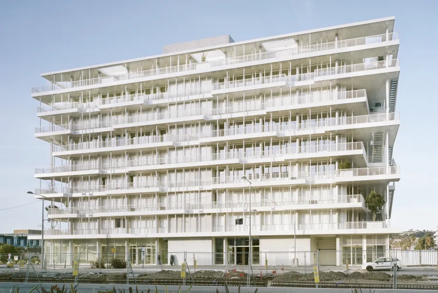 ROUSSEL_LAISNE_Nice_Burx_Bureaux_C-Weiner_wec1812_nice_meridia_1459_1.jpg