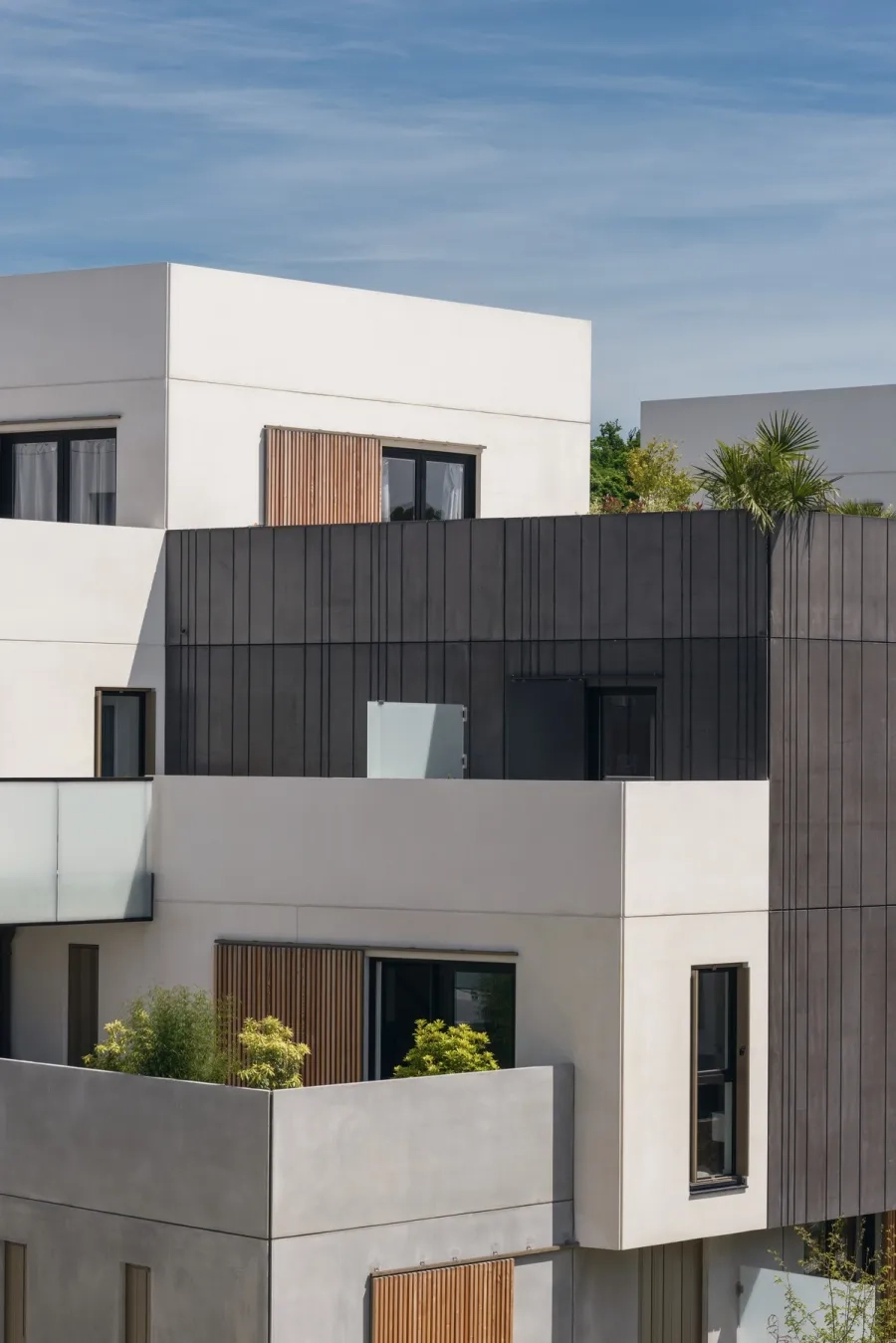 Le système constructif en L permet à chaque logement de garder son intimité. Le système constructif en L permet à chaque logement de garder son intimité.