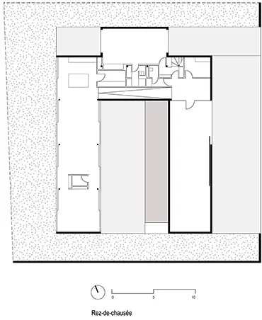 Plan de rez-de-chaussée 1. réception/ salon 2. atelier 3. entrée 4. garage Plan de rez-de-chaussée 1. réception/ salon 2. atelier 3. entrée 4. garage