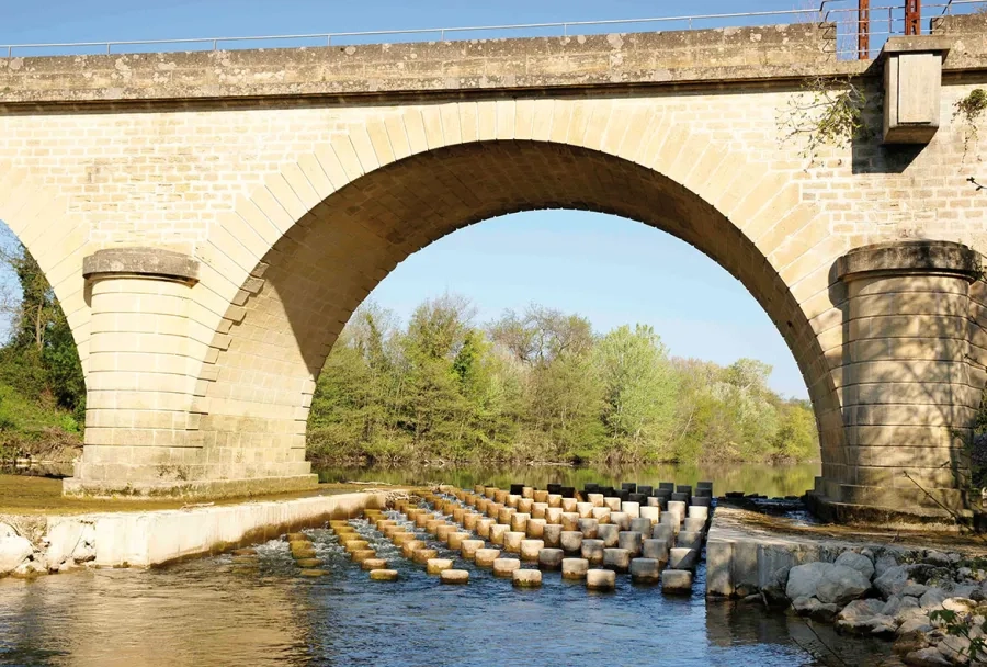 Un suivi environnemental a été assuré pendant toute la durée des travaux qui ont eu lieu de mai à septembre 2014. Un suivi environnemental a été assuré pendant toute la durée des travaux qui ont eu lieu de mai à septembre 2014.