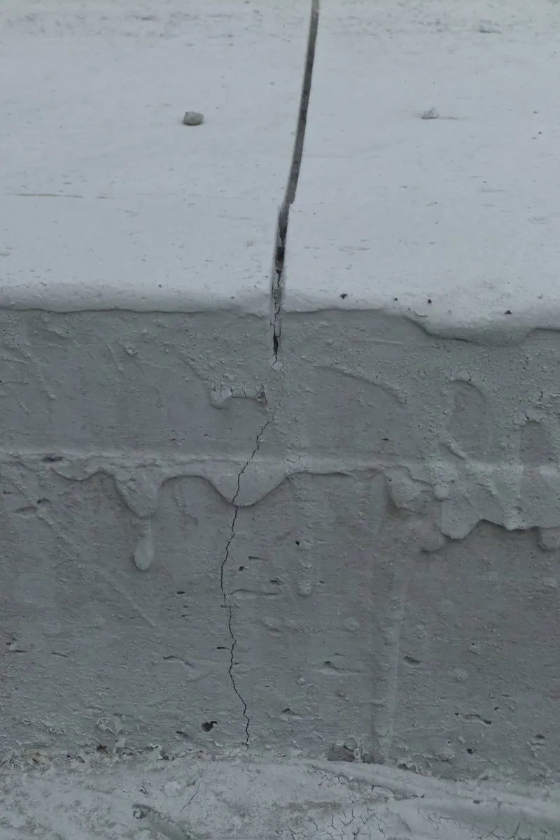 Profondeur : 4 cm. Profondeur : 4 cm.