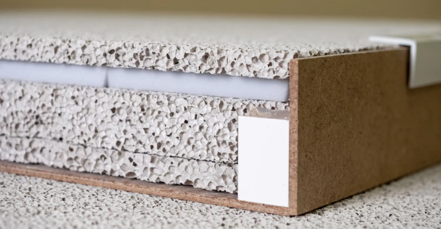 Absorbeur acoustique en mousse de ciment, (c) EMPA