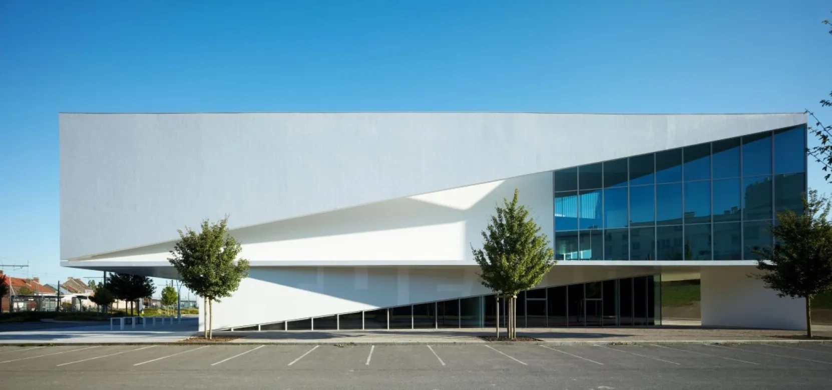 Médiathèque Anzin vue latérale - Eugeni PONS, photographe