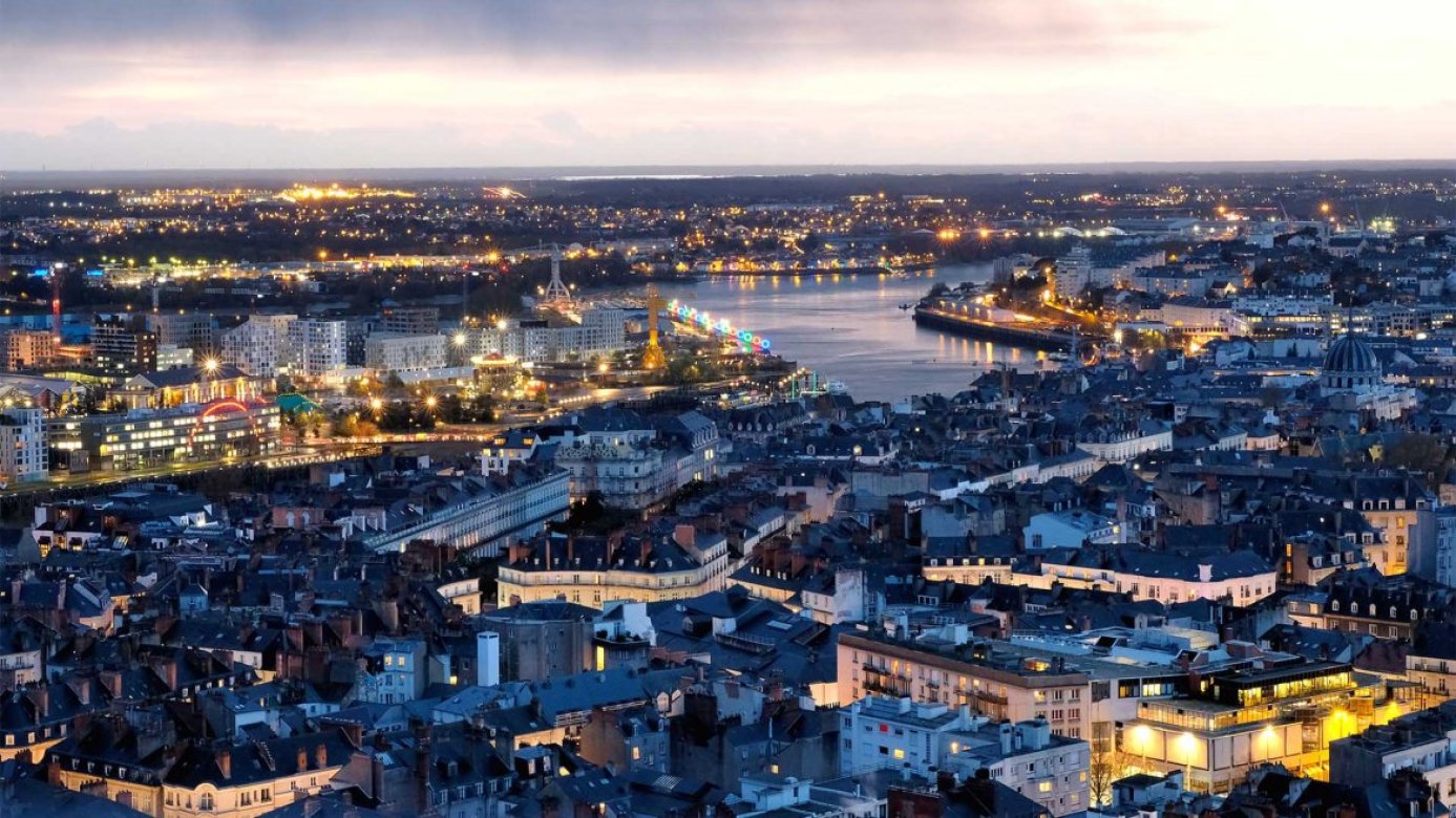 Vue aérienne de Nantes à partir du site de Nantes-Métropole